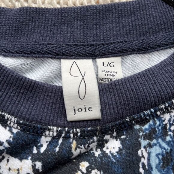 Joie crop pullover blue white and tan patterned sweatshirt with thumb holes - Picture 5 of 6